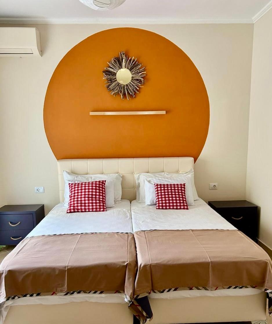 Family Tree - Quiet Area - Self Check In Aparthotel Golem  Exterior foto